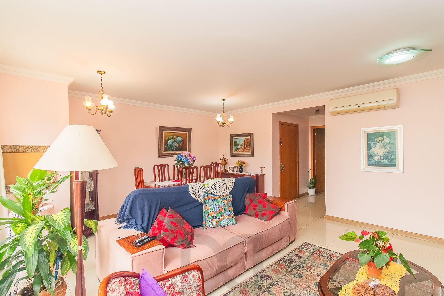 LINDO APARTAMENTO NO MENINO DEUS com 117 M PRIVATIVOS, 3 DORITÓRIOS COM SUÍTES E VAGA DUPLA — foto 33