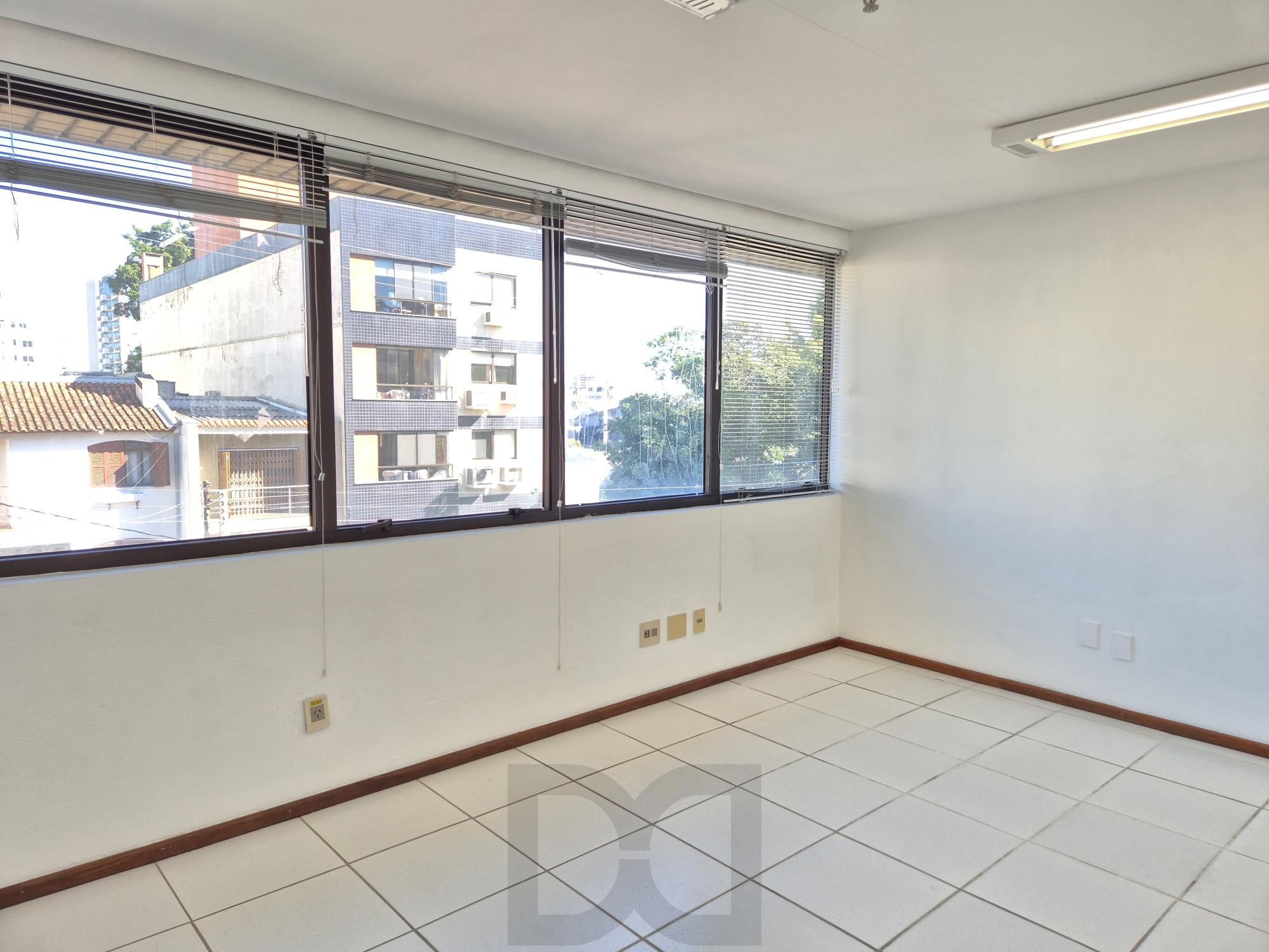 Sala com 6 divisórias e 2 vagas — foto 7