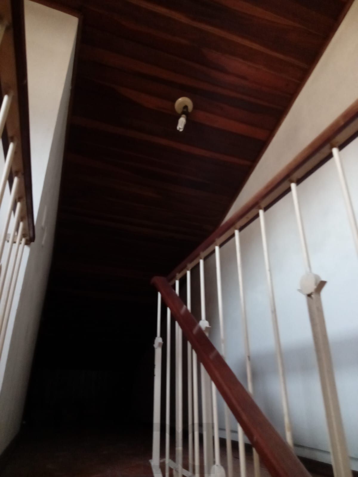 Ótima Casa com 4 Dormitórios no Bairro Cidade Baixa — foto 15