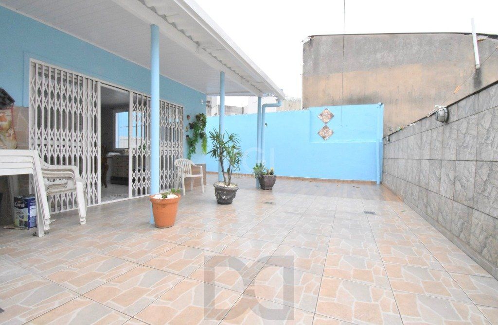 Casa para Venda - 270m², 4 dormitórios, Azenha — foto 2