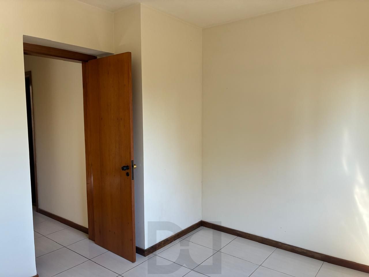 ÓTIMO APARTAMENTO 2 DORMITÓRIOS COM VAGA ESCRITURADA NO MENINO DEUS — foto 70