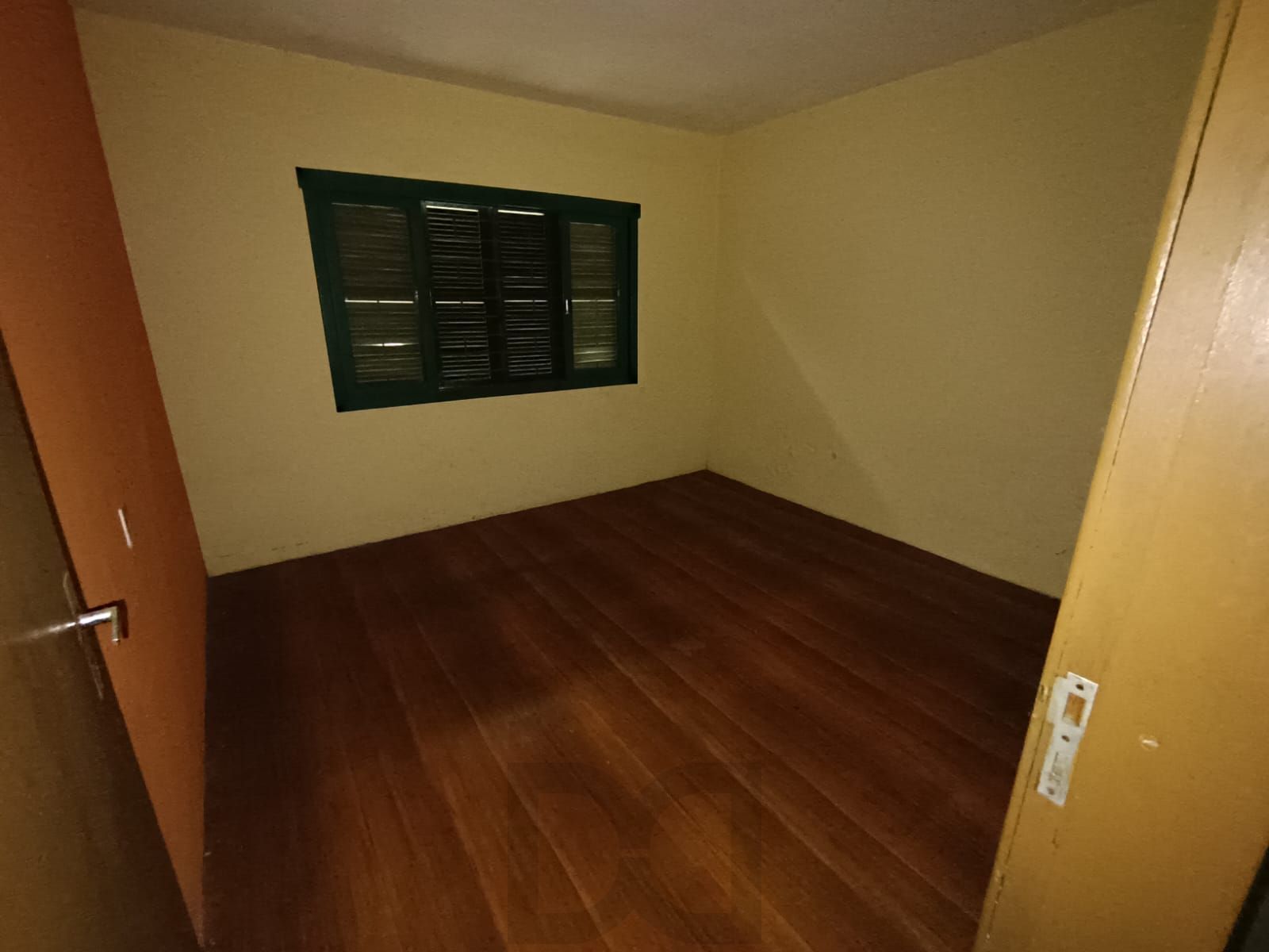 Sobrado 3 Dormitórios 192m² com vaga para 2 carros . — foto 6