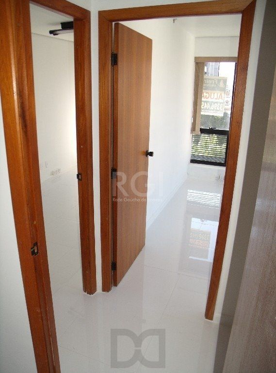 Conjunto/Sala para Venda - 40m², 0 dormitórios, Menino Deus — foto 5