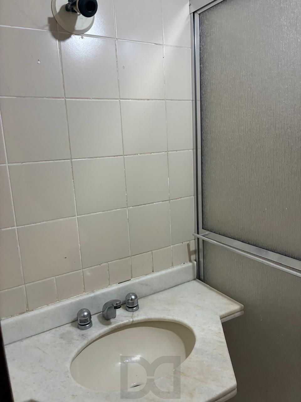 ÓTIMO APARTAMENTO 2 DORMITÓRIOS COM VAGA ESCRITURADA NO MENINO DEUS — foto 33