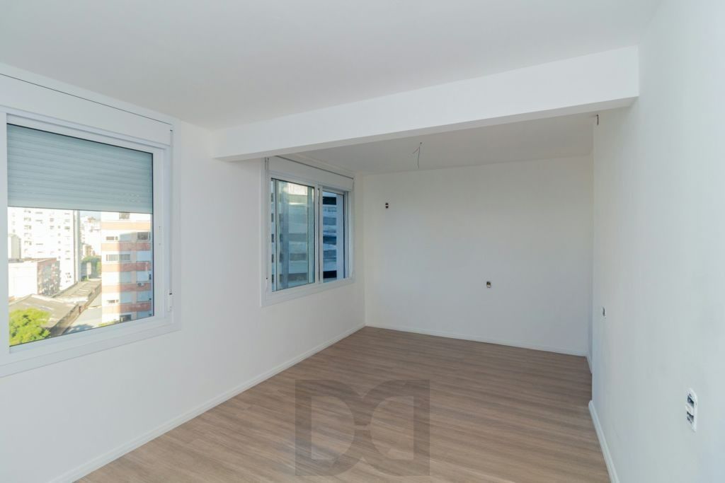 Excelente Apartamento 3 Dormitórios , 149 m², Avenida Borges de Medeiros !!! Valor Imperdível!! — foto 7