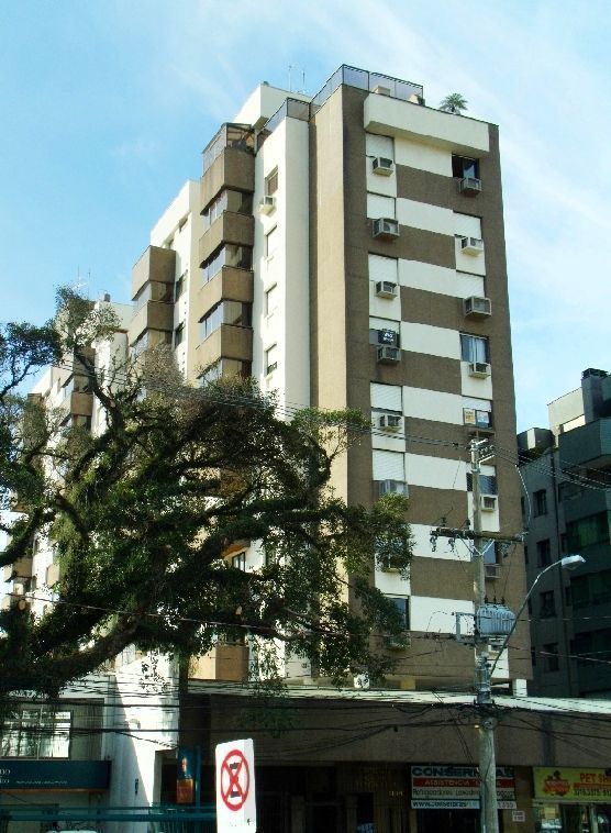 ÓTIMO APARTAMENTO 2 DORMITÓRIOS COM VAGA ESCRITURADA NO MENINO DEUS — foto 2