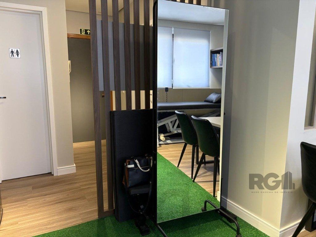ótima Sala comercial no bairro Três Figueiras 39m² — foto 8