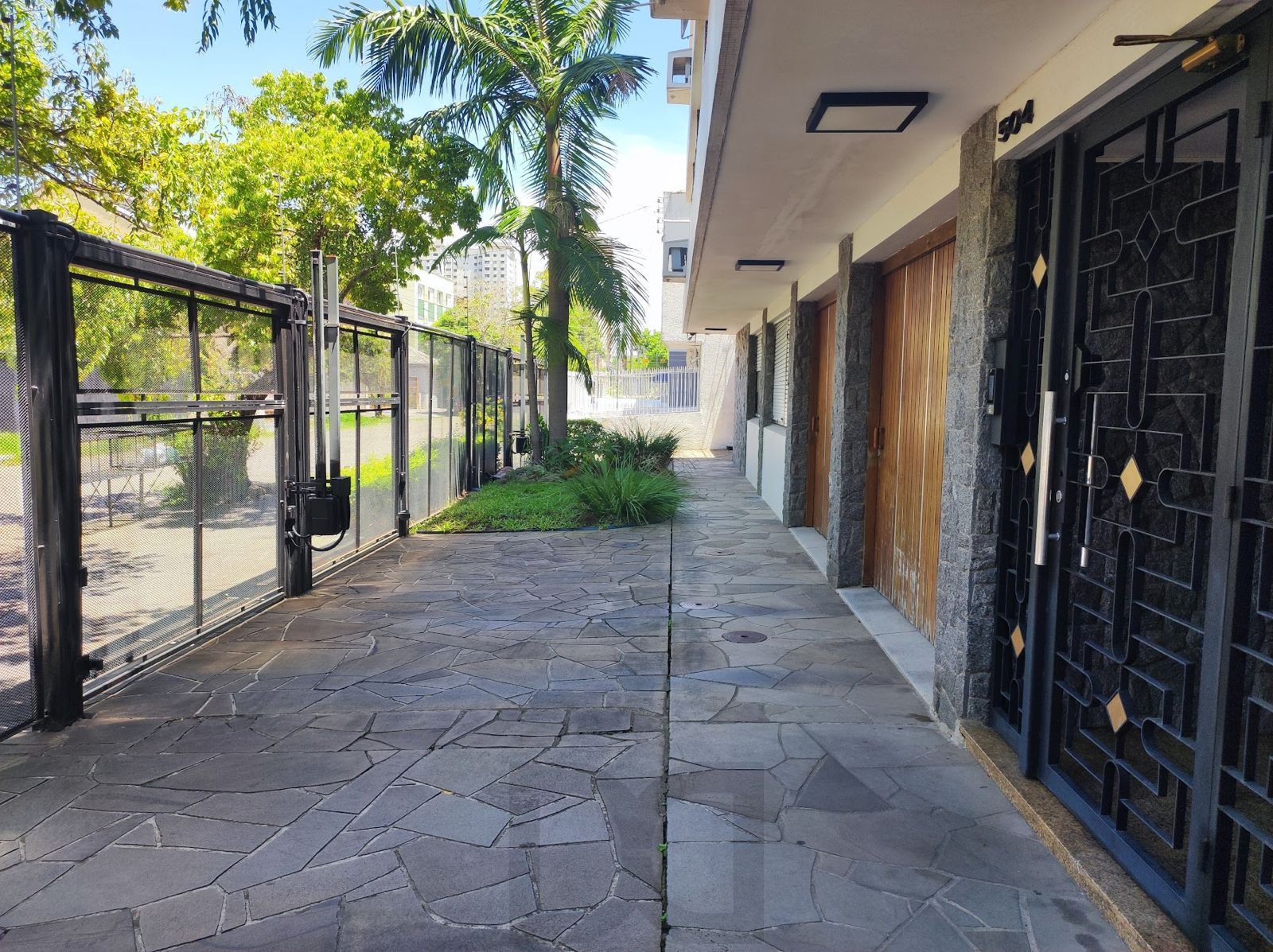 Apartamento 02 dormitórios, 70,62m2 á.priv. - Menino Deus — foto 44