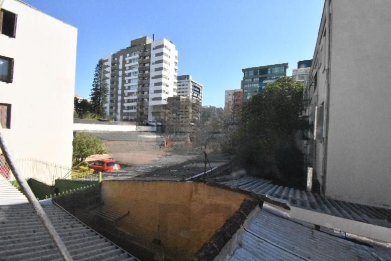 Apartamento de 2 Dormitórios na Getúlio Vargas - Menino Deus — foto 14