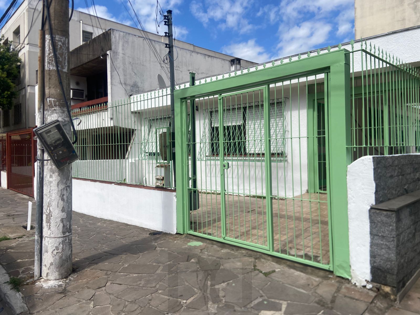 Casa 3 Dormitórios, 3 vagas de garagem — foto 1