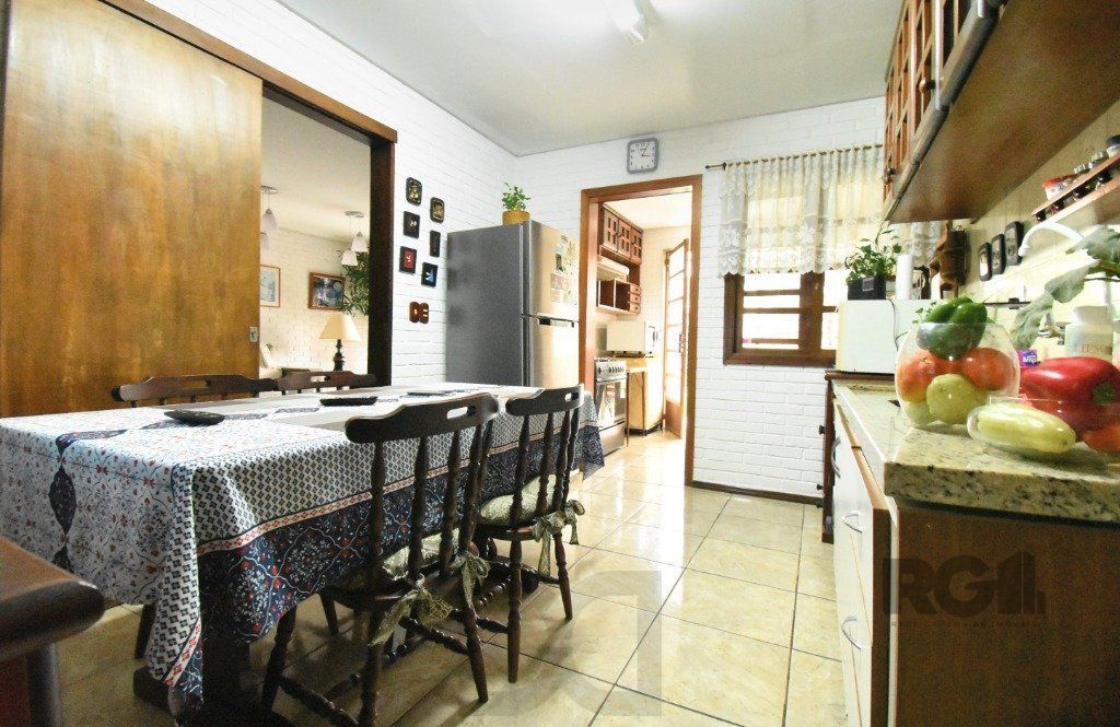 CASA - 5 dorms. - 3 vagas - 290 m² - MENINO DEUS — foto 9
