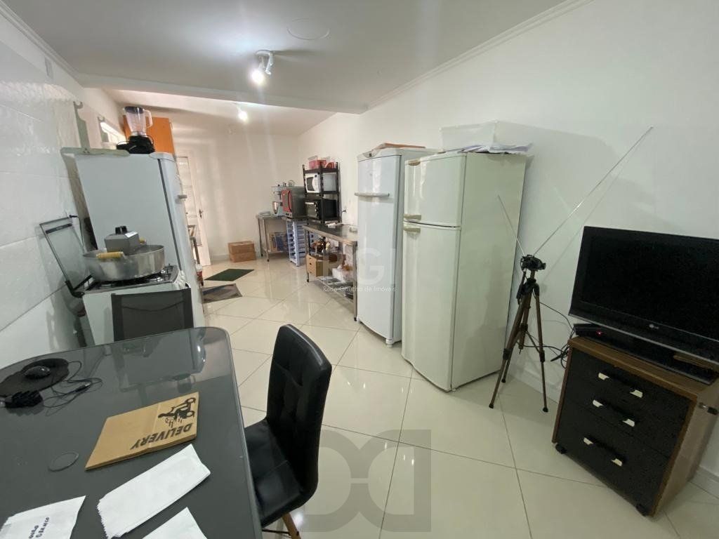 casa - 4 dormitórios - 3 vagas - 170 m² - Menino Deus — foto 10