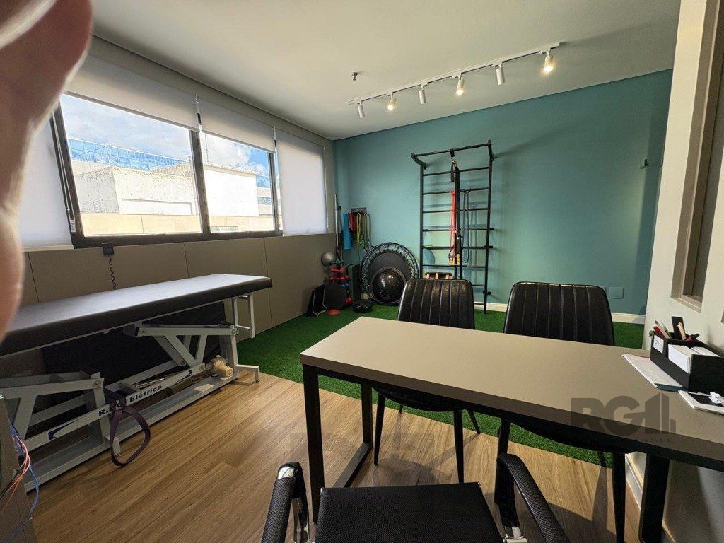ótima Sala comercial no bairro Três Figueiras 39m² — foto 10