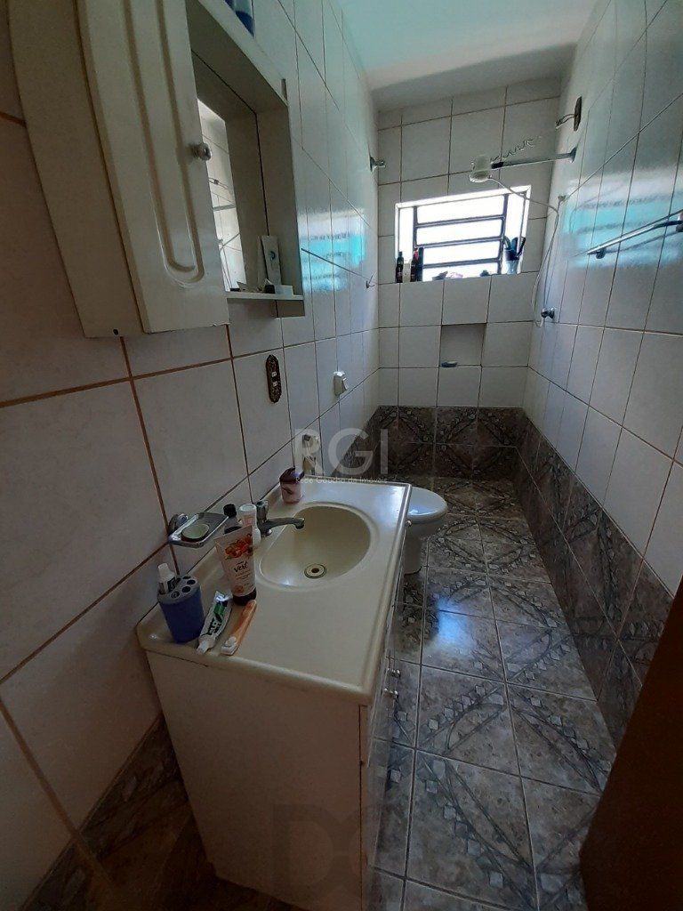 Casa para Venda - 185m², 4 dormitórios, sendo 1 suites, 2 vagas - Jardim Sabará — foto 11