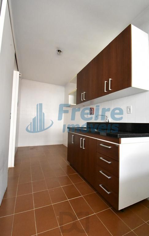 ÓTIMO APARTAMENTO DE  2 DORMITÓRIOS NA RUA MIGUEL COUTO — foto 13