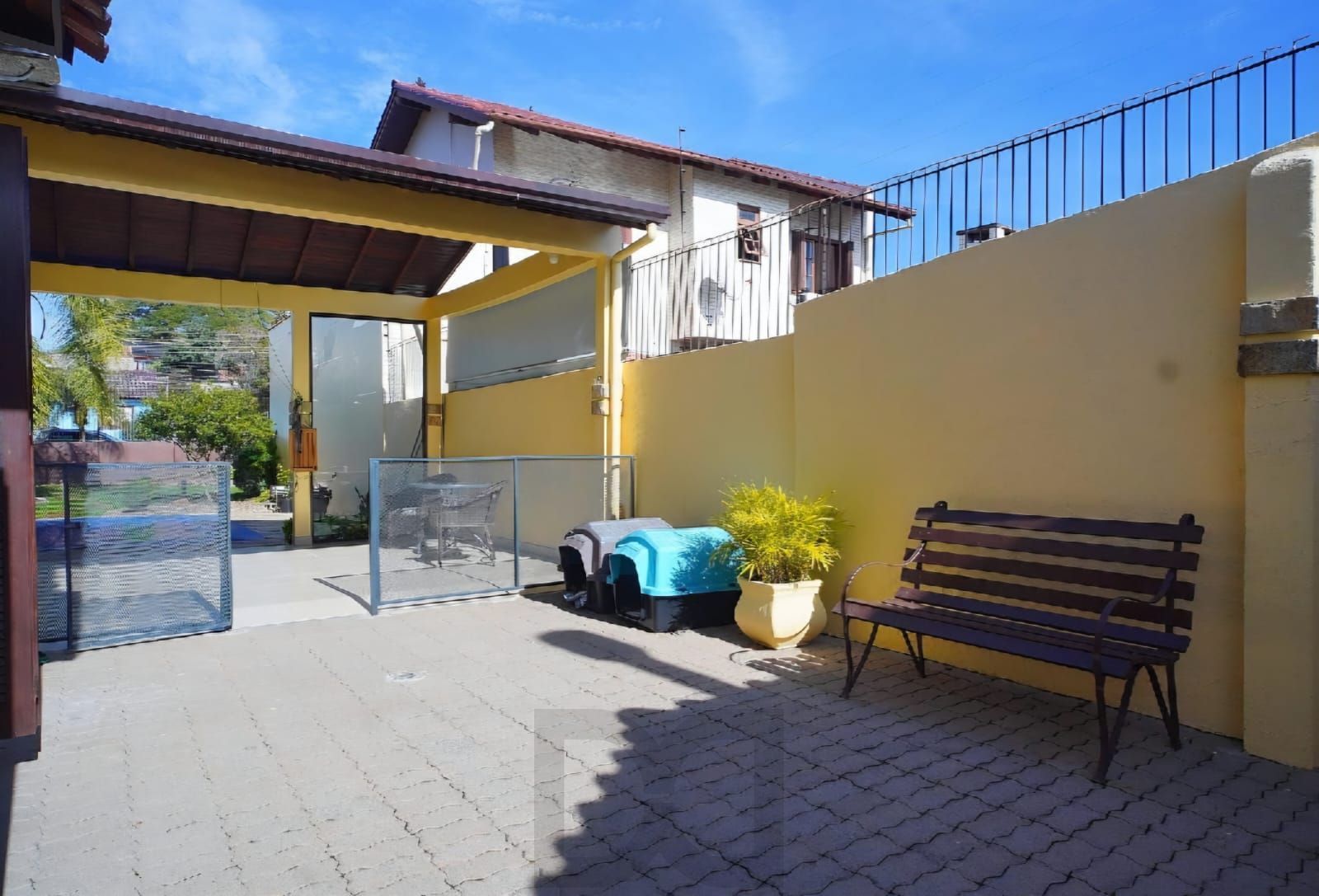 Casa com Piscina - no Partenon — foto 24