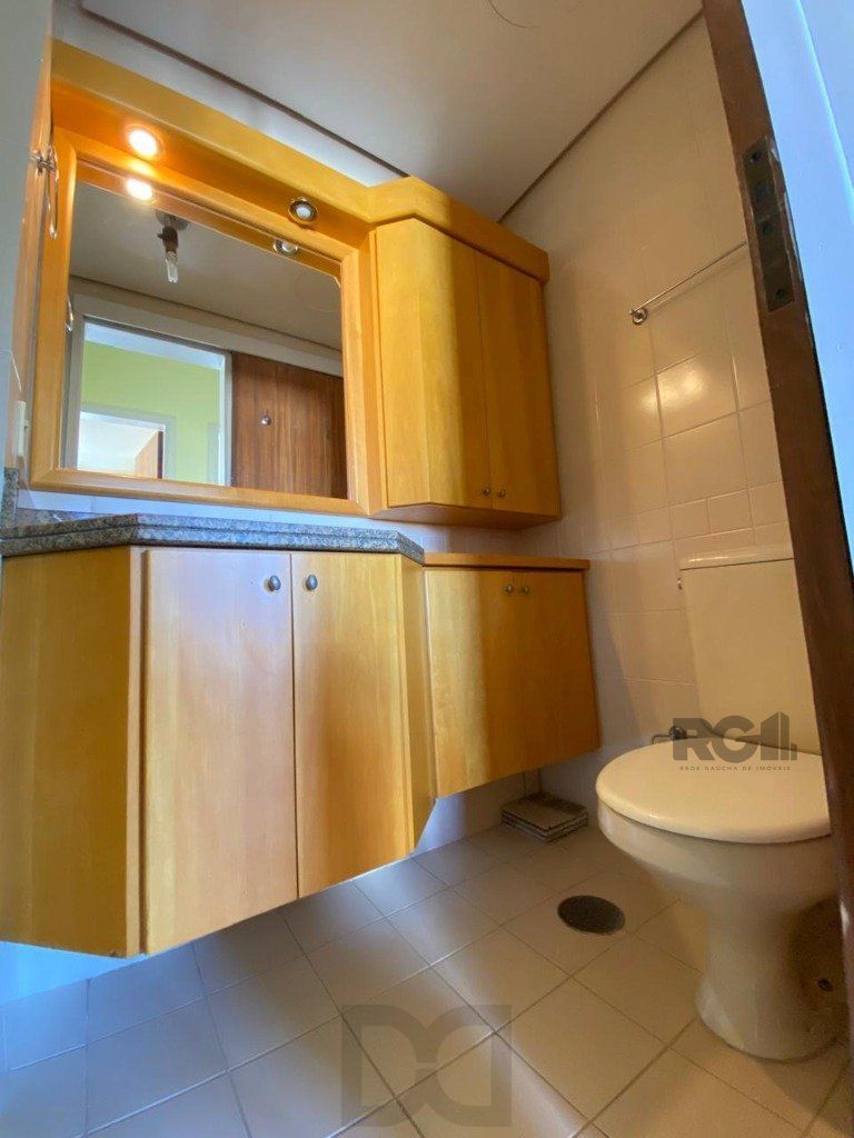 apartamento - 3 dormitórios - 1 vaga - 79,96 m² - MENINO DEUS — foto 18