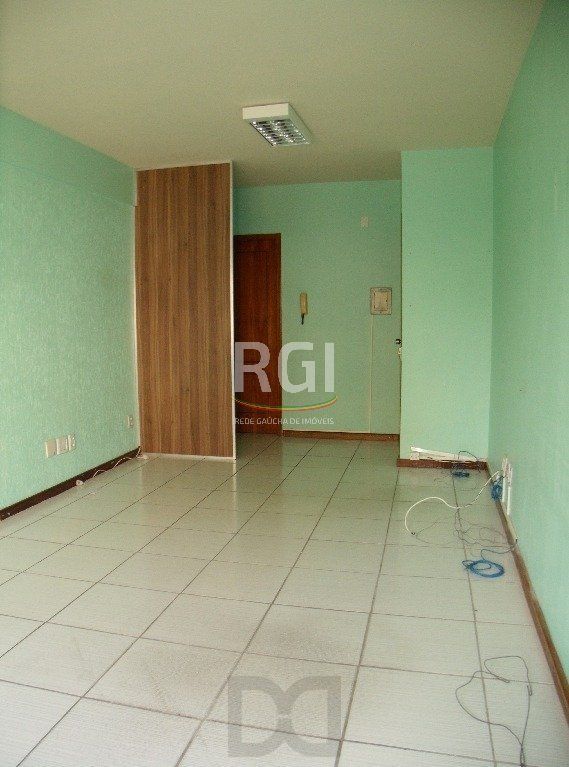 Conjunto/Sala para Venda - 28m², 0 dormitórios, Cidade Baixa — foto 2
