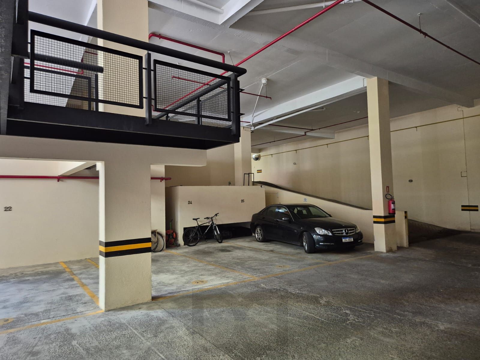 Sala reformada com box — foto 11