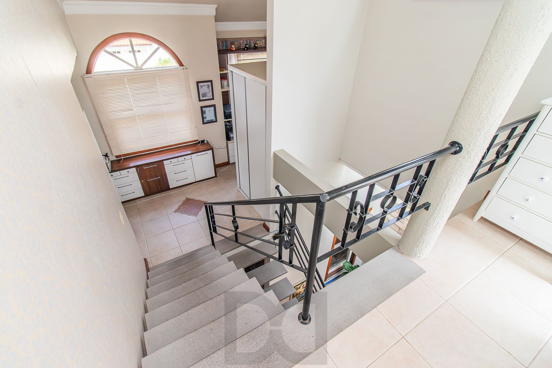 CASA DE 4 DORMITÓRIOS EM CONDOMÍNIO - 320 m² - 4 VAGAS DE GARAGEM — foto 46