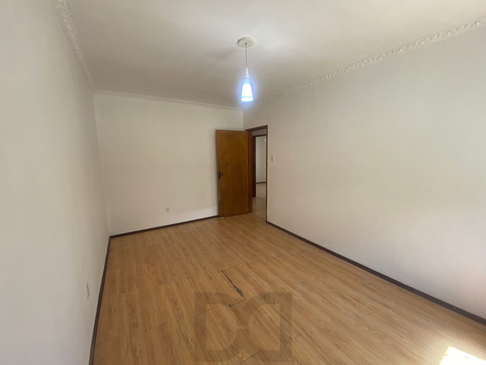 Casa com grande potencial para loja ponto comercial — foto 3