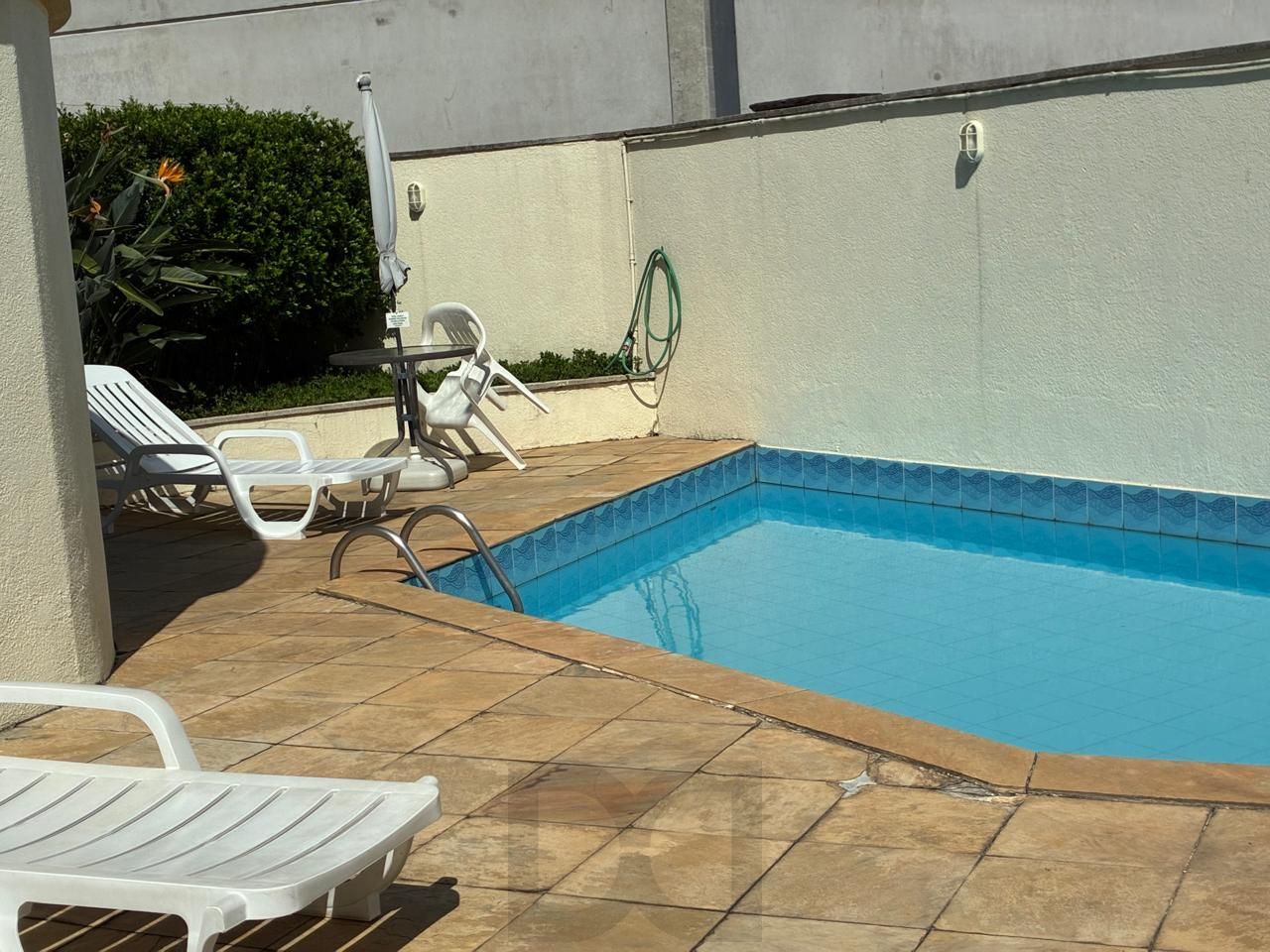 ÓTIMO APARTAMENTO 2 DORMITÓRIOS COM VAGA ESCRITURADA NO MENINO DEUS — foto 84