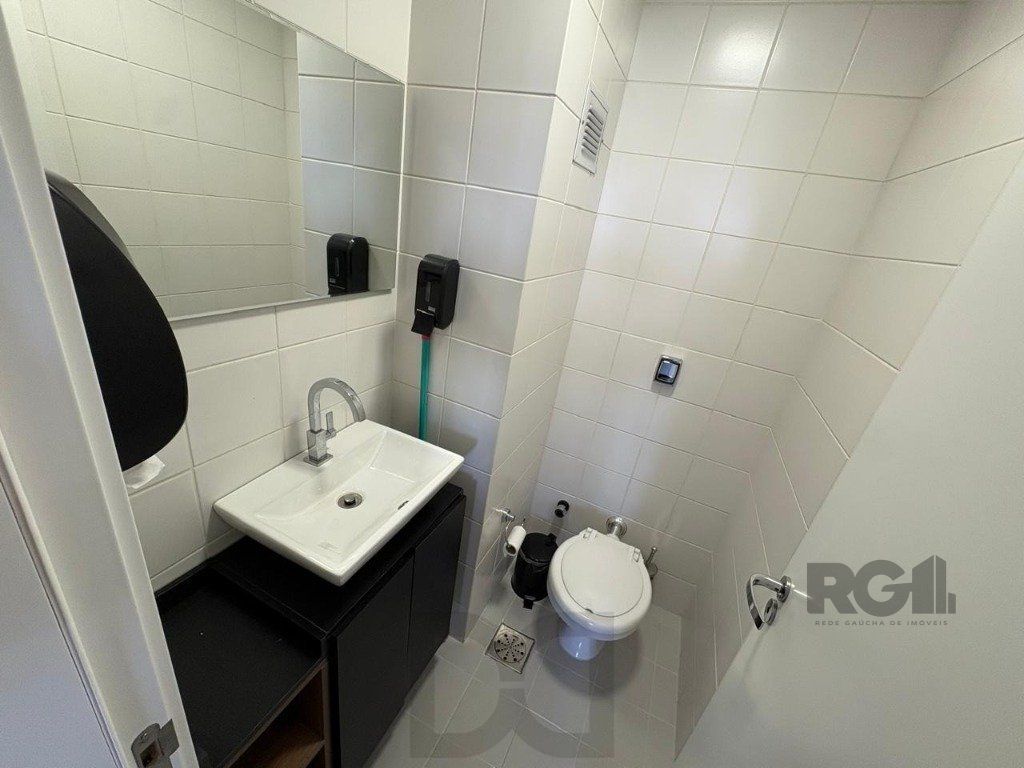ótima Sala comercial no bairro Três Figueiras 39m² — foto 15