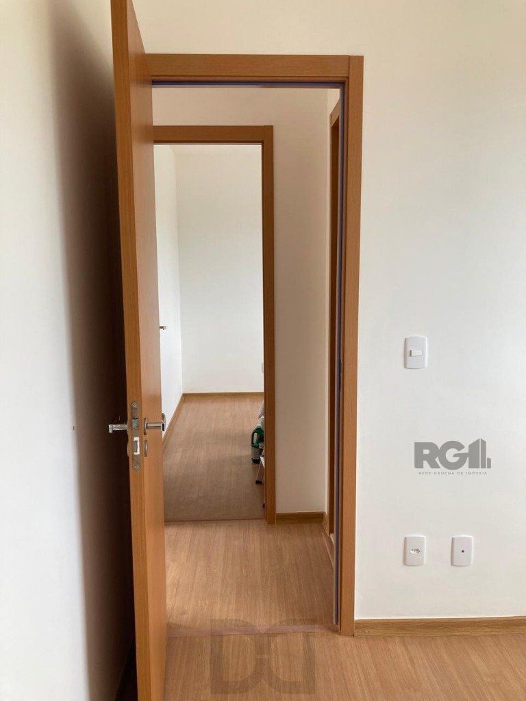 APARTAMENTO - 2 dorms. 1 vaga - 40,00 m² - CAVALHADA — foto 14