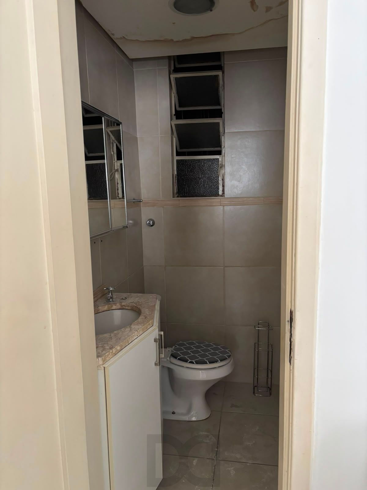 Não Perca!!! Excelente Conjunto Comercial no Centro de Porto Alegre!!! Valor exclusivo de R$ 185.000,00!!! — foto 9