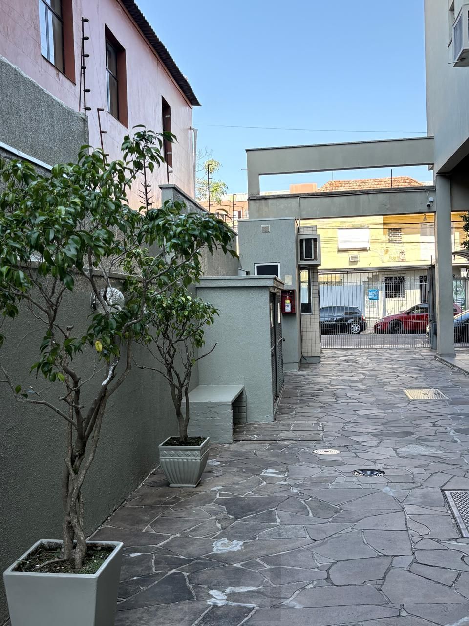 Sala comercial desocupada — foto 15