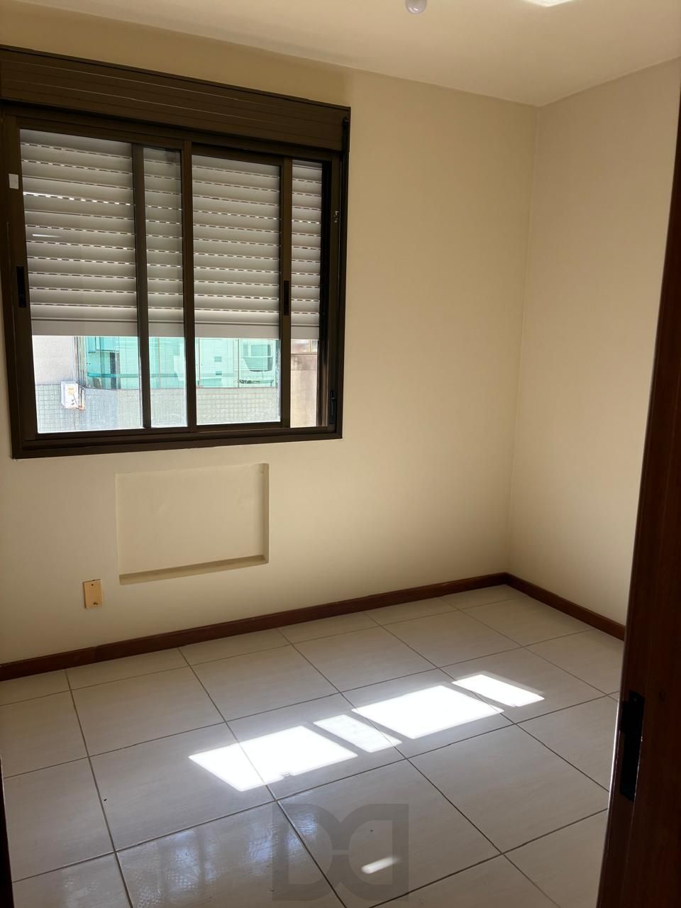 ÓTIMO APARTAMENTO 2 DORMITÓRIOS COM VAGA ESCRITURADA NO MENINO DEUS — foto 30