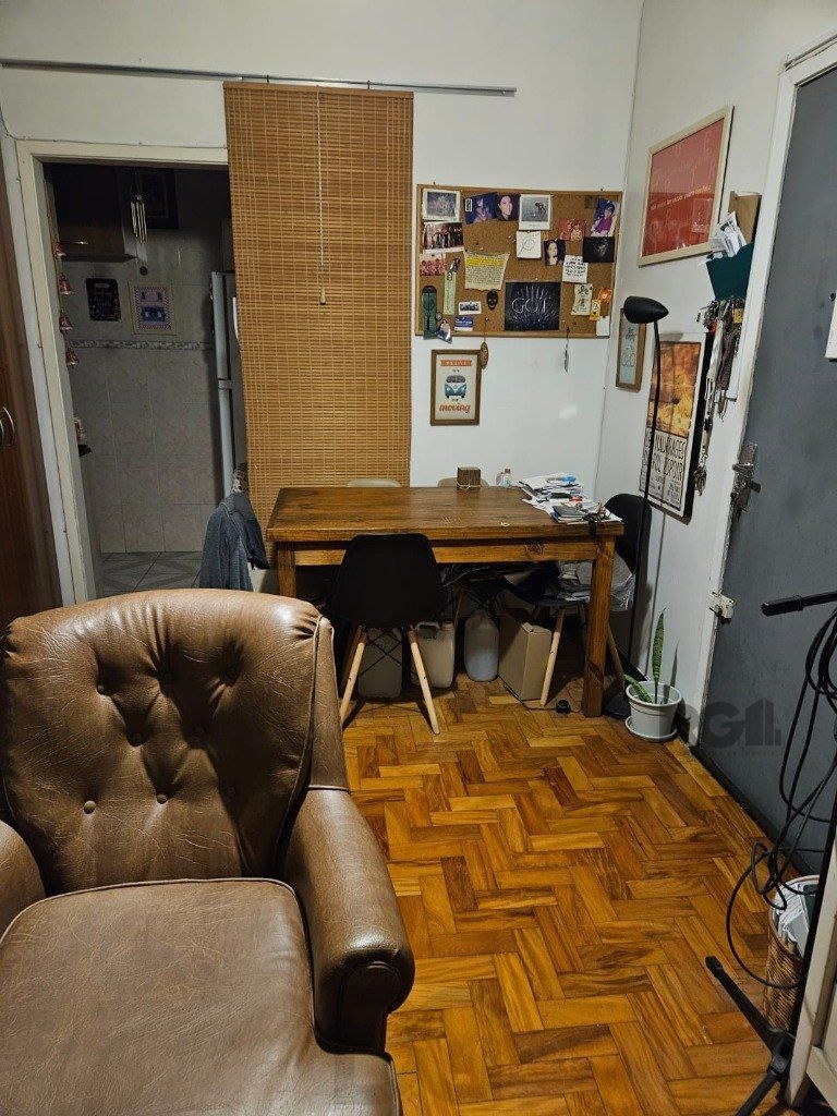 APARTAMENTO JK - 1 dormitório - 35,22 m² - MENINO DEUS — foto 6