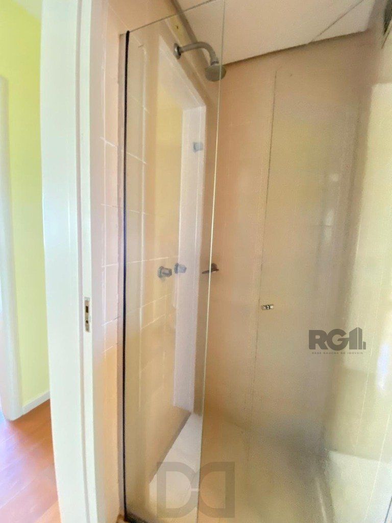 apartamento - 3 dormitórios - 1 vaga - 79,96 m² - MENINO DEUS — foto 19