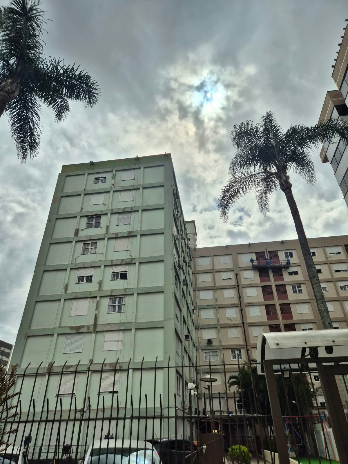 Apartamento no Bairro Menino Deus com 3 dormitórios!!! — foto 12