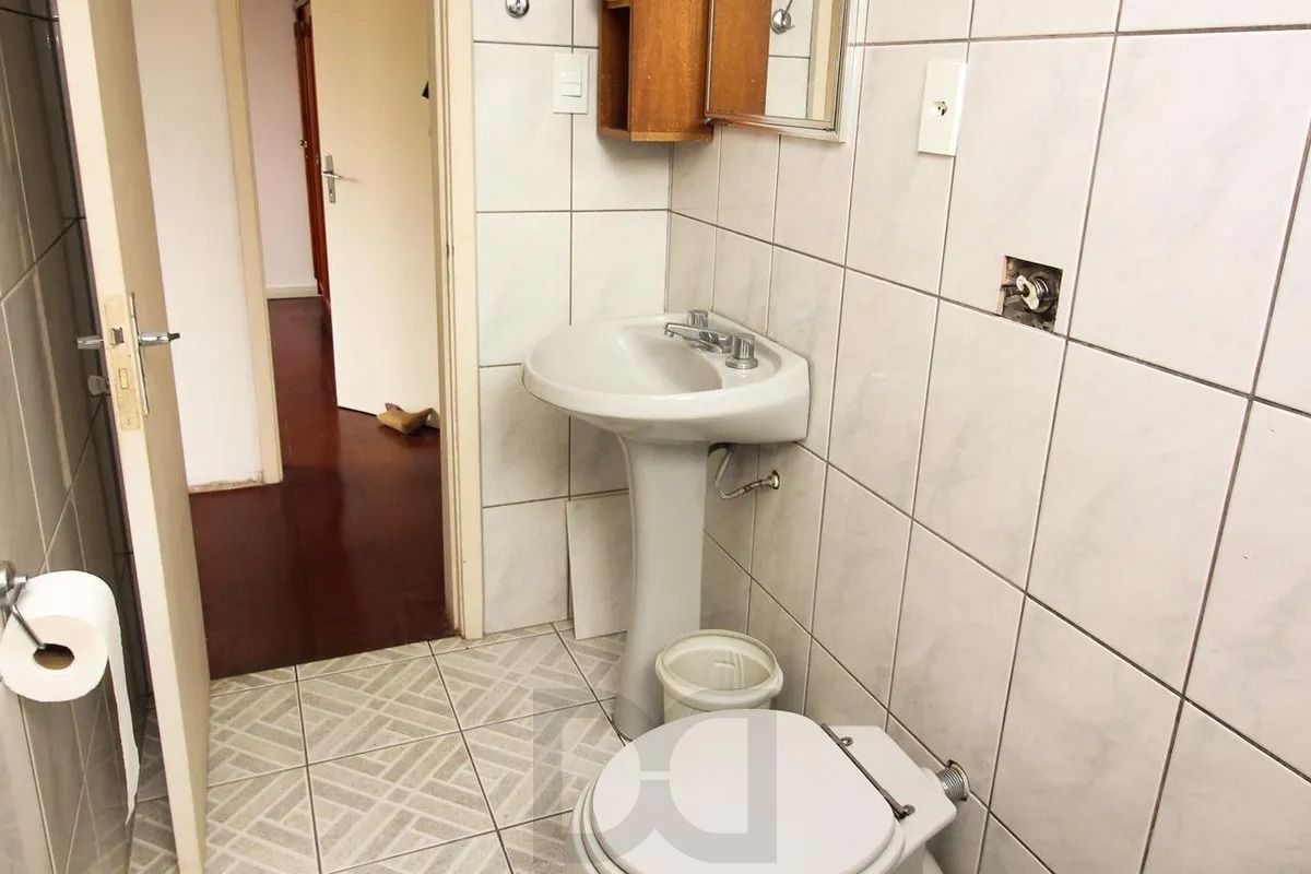 Apartamento dois dormitórios com garagem escriturada — foto 7