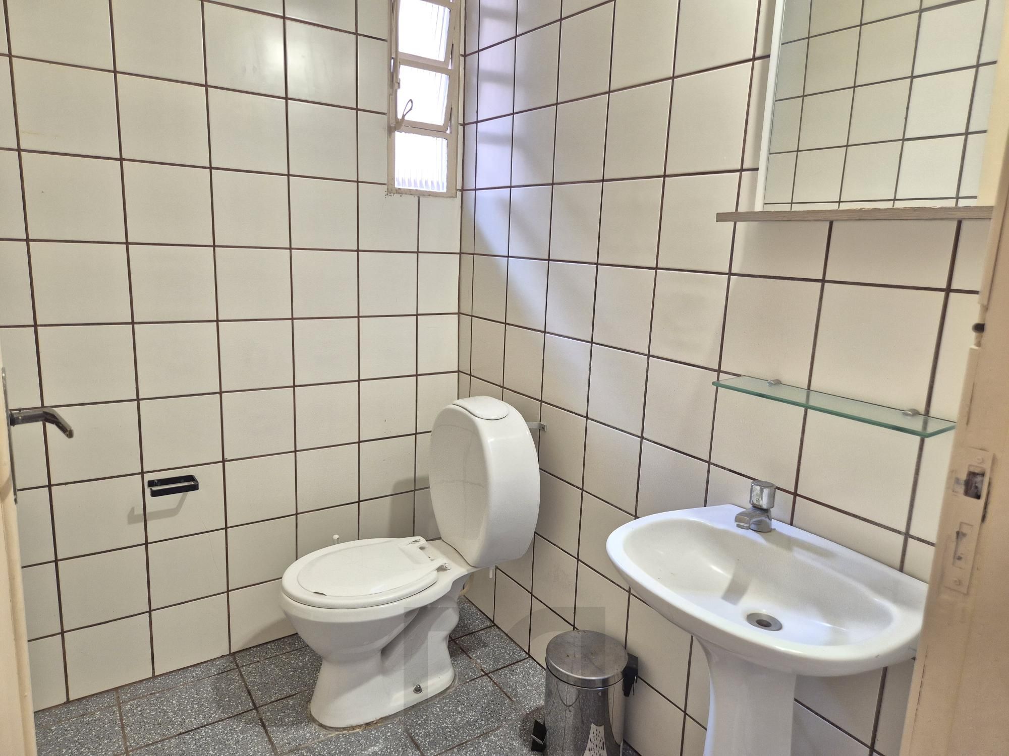 2 dormitório com área externa e churrasqueira — foto 9