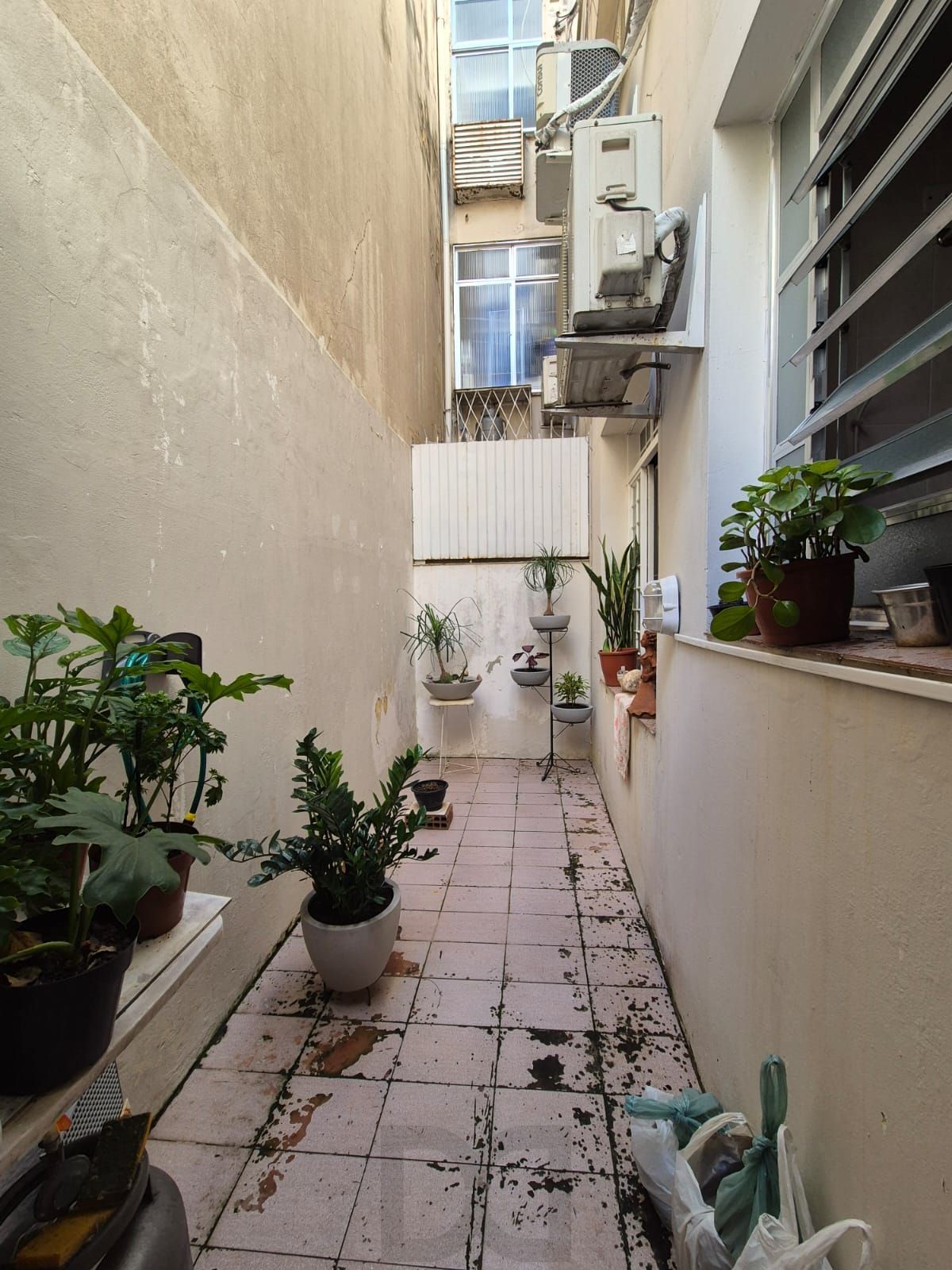 Apto térreo no Menino Deus — foto 11