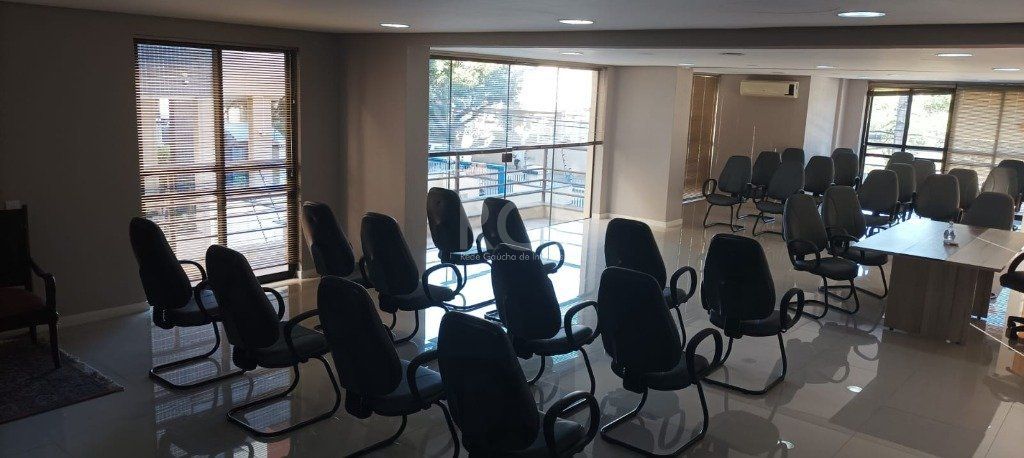 sala - 30,23 m² - Menino Deus — foto 21