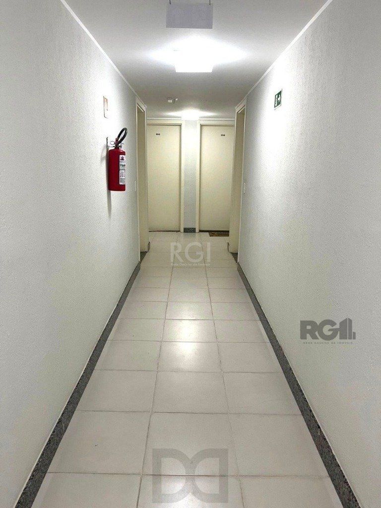 Apartamento em Porto Alegre, no bairro Vila Nova, com 2 dormitório — foto 19