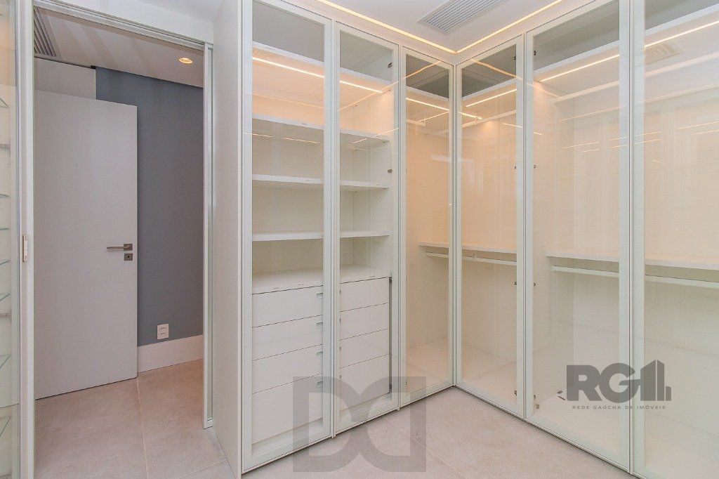 apartamento - 4 dormitórios - 4 vagas - 388,44 m² - Moinhos de Vento — foto 19
