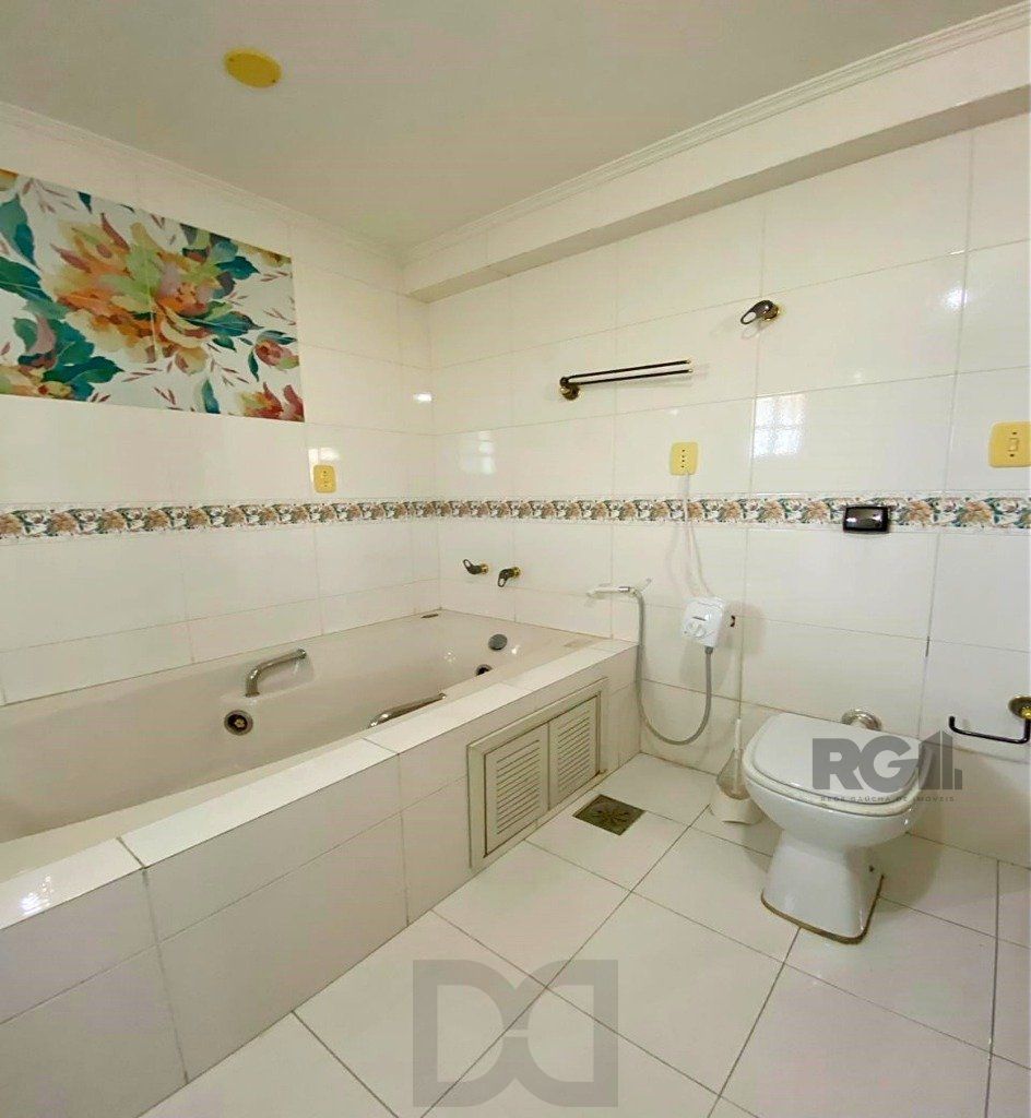 CASA - 4 dorms. - 3 vagas - 254,79 m² - SANTA TEREZA — foto 34