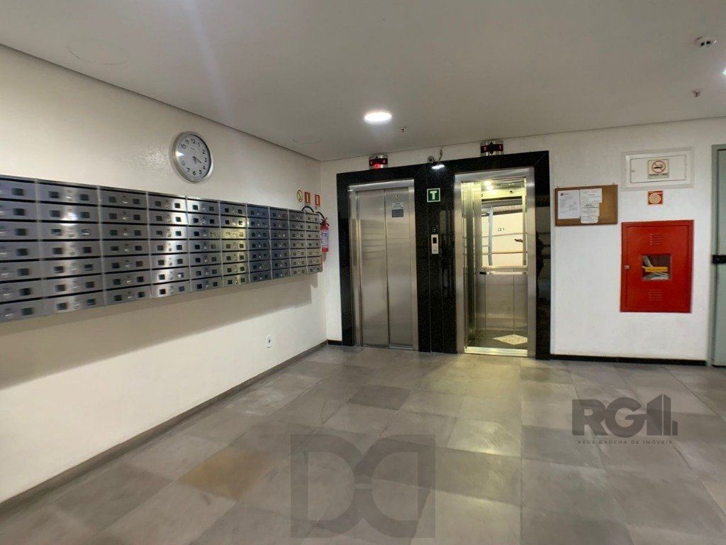 SALA - 32,00 m² -MENINO DEUS — foto 6