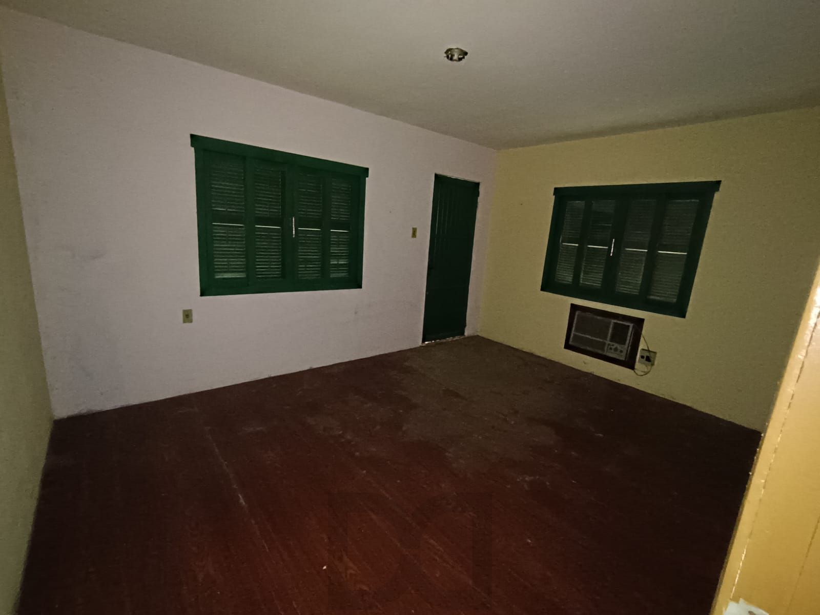 Sobrado 3 Dormitórios 192m² com vaga para 2 carros . — foto 4