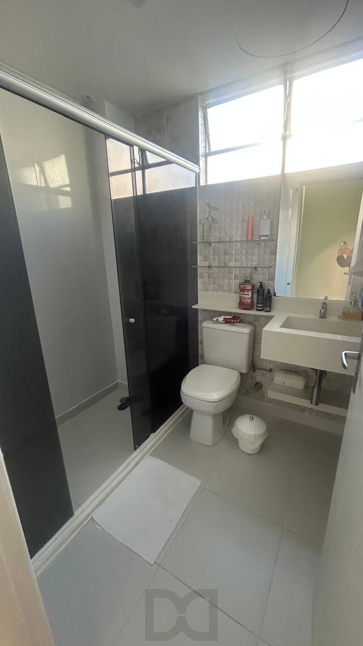 APARTAMENTO DE FRENTE 03 DORMITÓRIOS -MENINO DEUS — foto 3