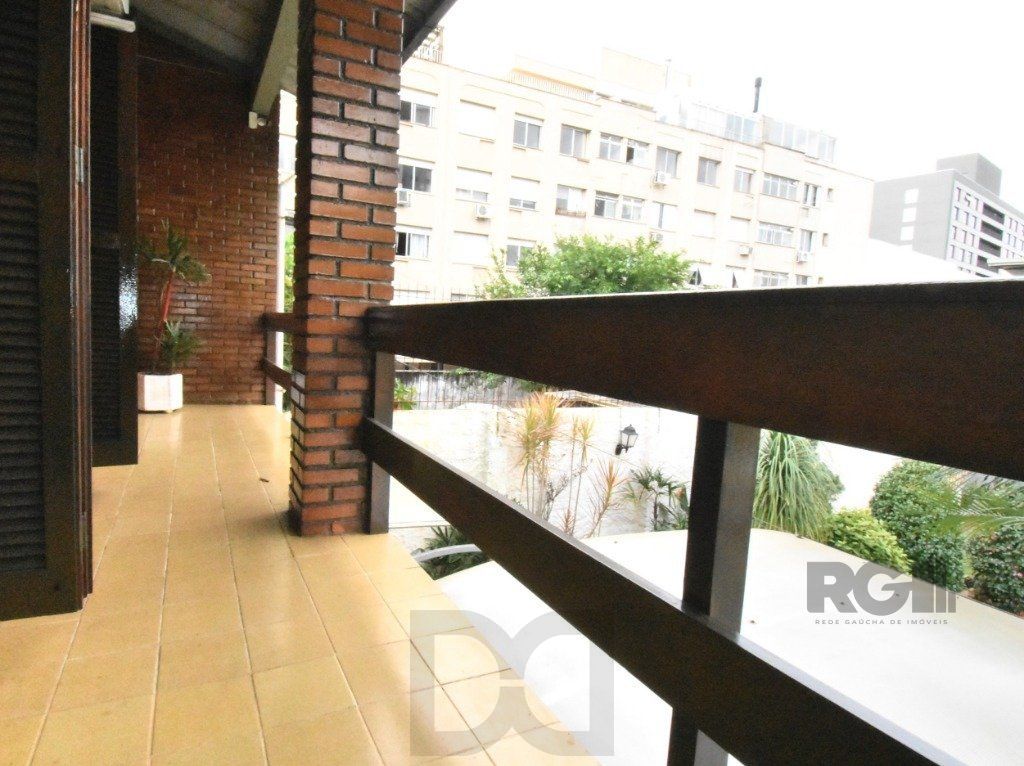 CASA - 5 dorms. - 3 vagas - 290 m² - MENINO DEUS — foto 23