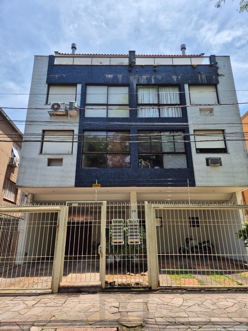 1Suíte, com vaga e churrasqueira — foto 1