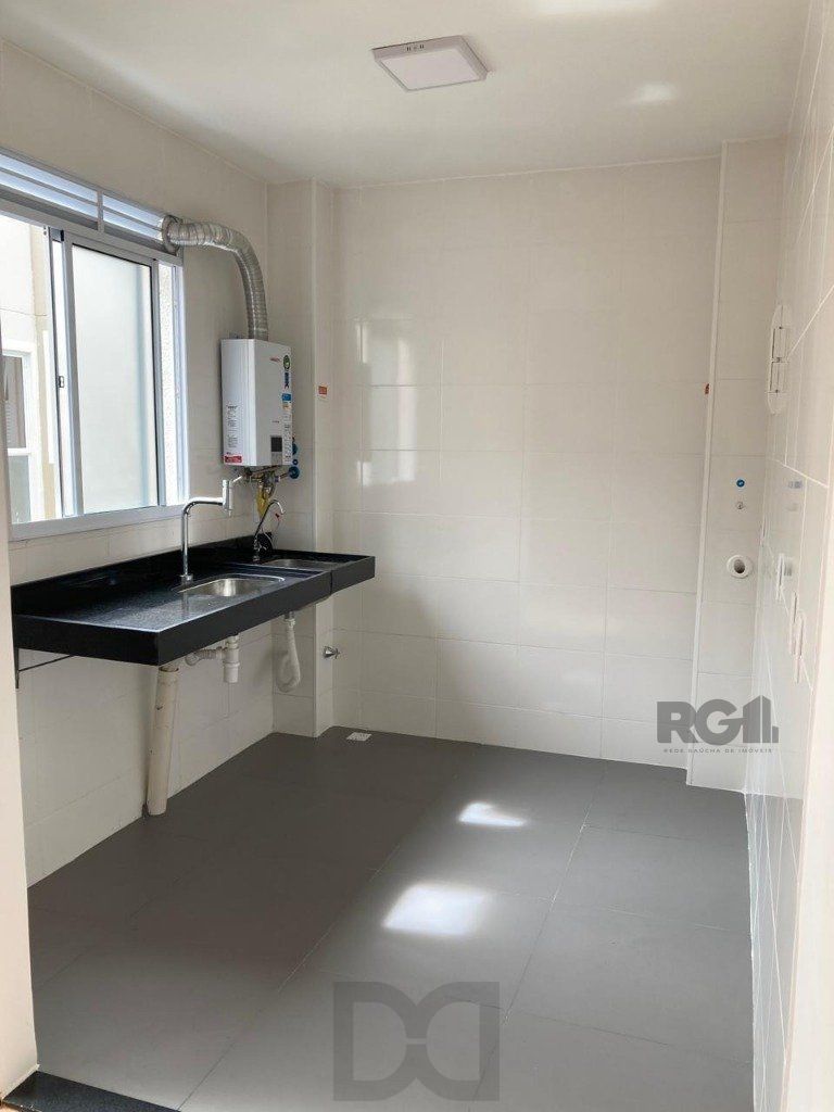 APARTAMENTO - 2 dorms. 1 vaga - 40,00 m² - CAVALHADA — foto 7