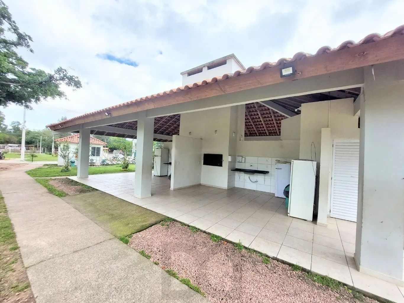 APARTAMENTO 2 DORM COM VAGA FIXA — foto 4
