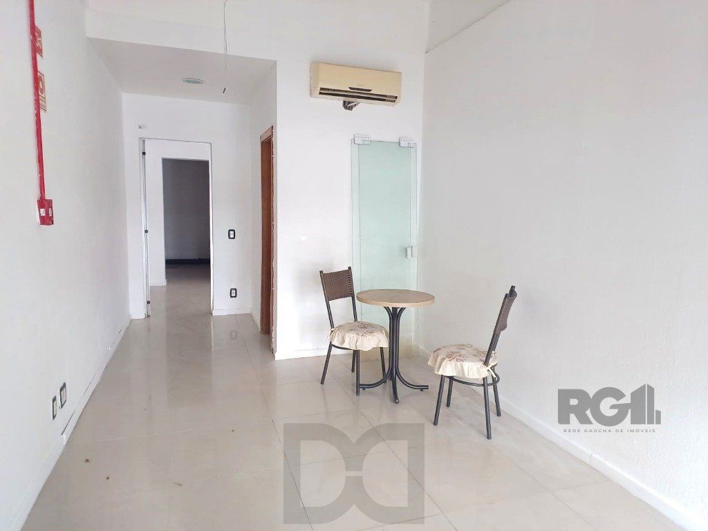 Sala de frente com vaga — foto 5