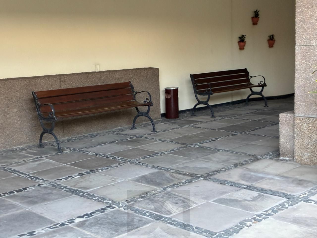 ÓTIMO APARTAMENTO 2 DORMITÓRIOS COM VAGA ESCRITURADA NO MENINO DEUS — foto 55